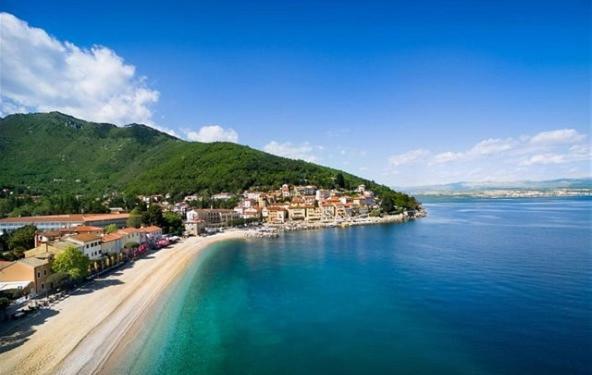 Villa Adriatic, Apartment Chiara With Sea View And Heated Swimming Pool, Free Private Parking, Ičići Exterior foto